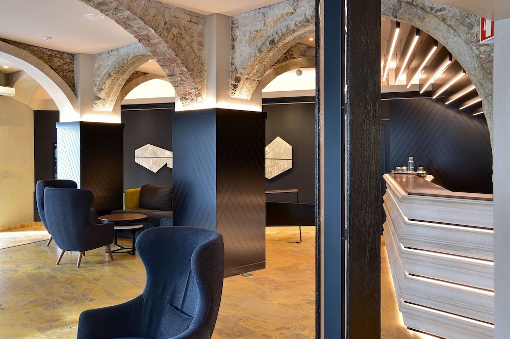 My Story Hotel Tejo — Restaurant & bars in Lisbon, Lisboa