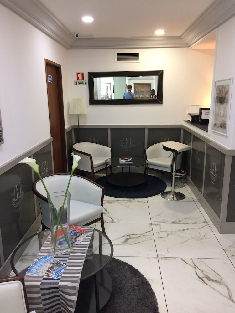 Hotel Excelsior — Hotel building in Lisbon, Lisboa