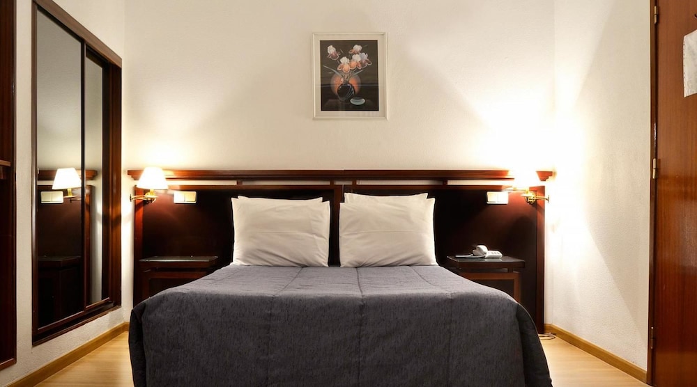 Hotel Excelsior — Hotel rooms in Lisbon, Lisboa