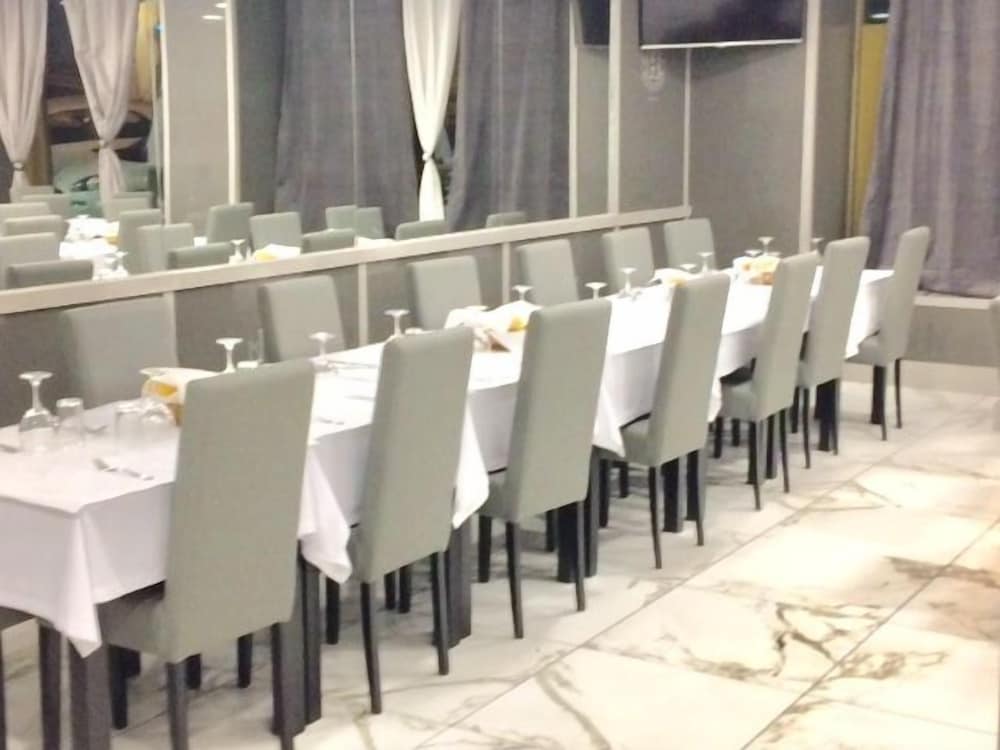 Hotel Excelsior — Restaurant & bars in Lisbon, Lisboa