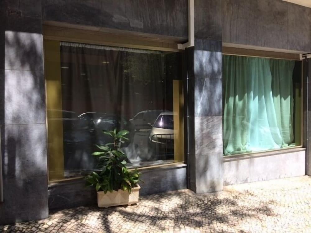 Hotel Excelsior — Hotel building in Lisbon, Lisboa