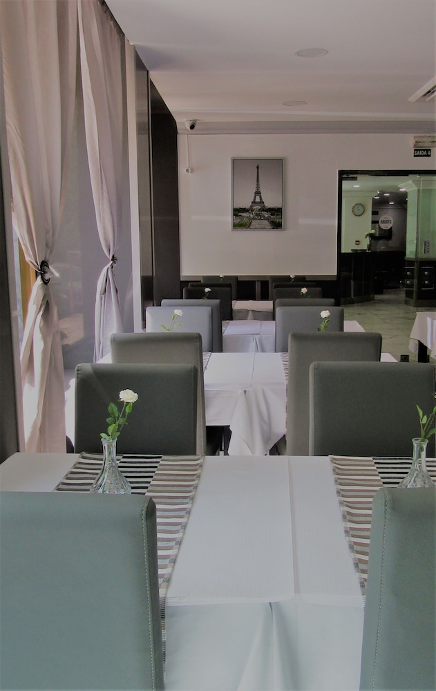 Hotel Excelsior — Restaurant & bars in Lisbon, Lisboa