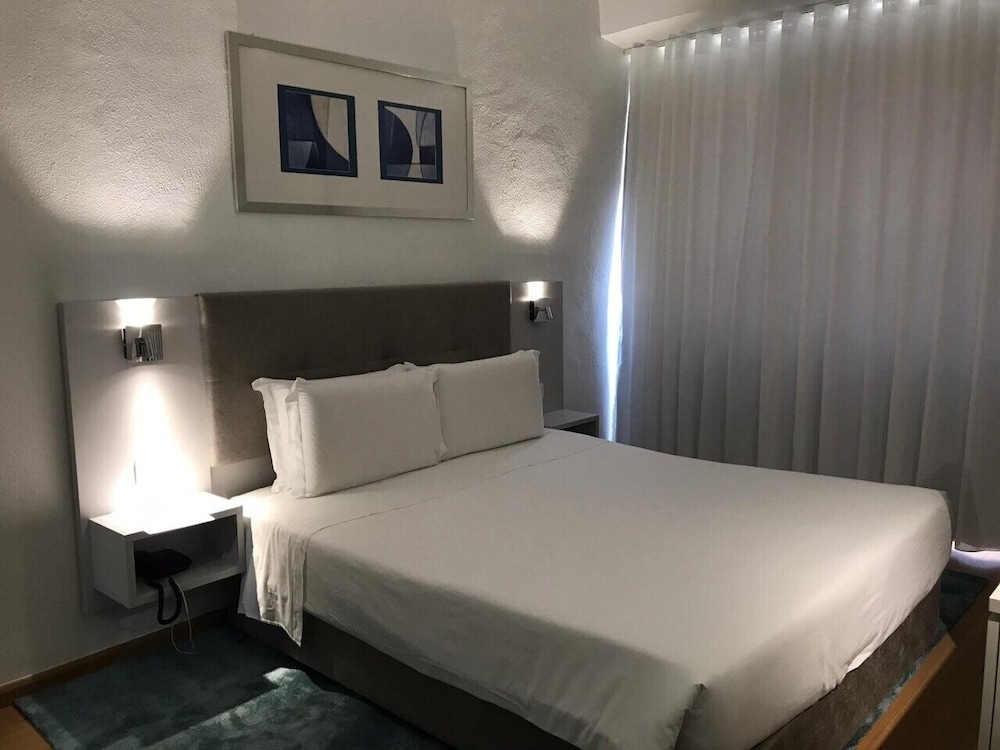 Hotel Excelsior — Hotel rooms in Lisbon, Lisboa