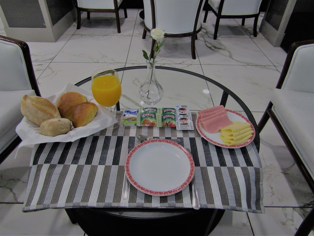 Hotel Excelsior — Restaurant & bars in Lisbon, Lisboa