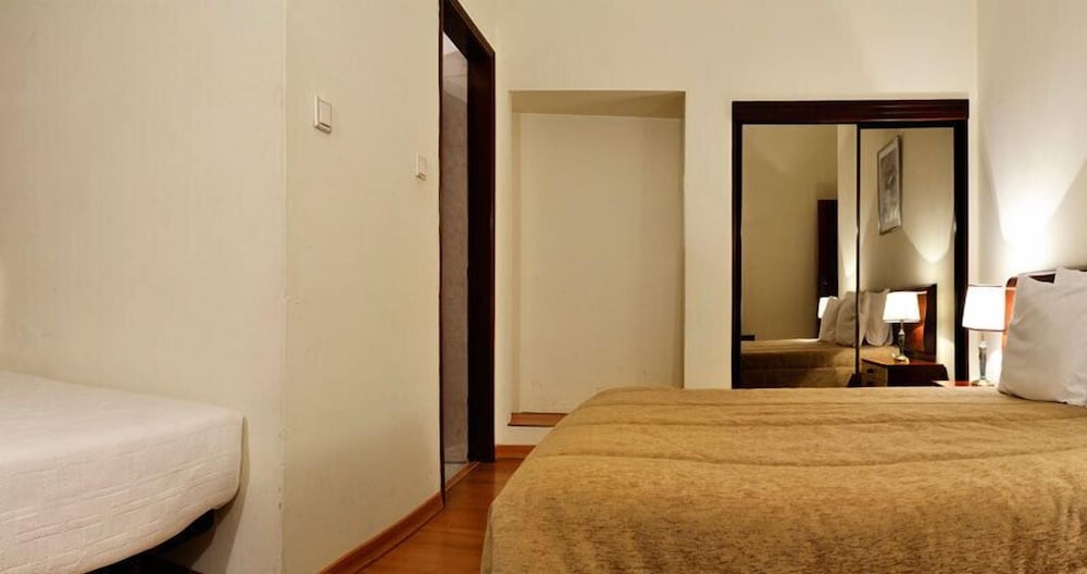 Hotel Excelsior — Hotel rooms in Lisbon, Lisboa