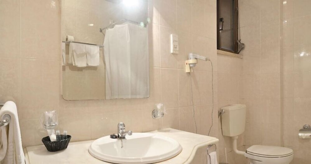 Hotel Excelsior — Hotel rooms in Lisbon, Lisboa