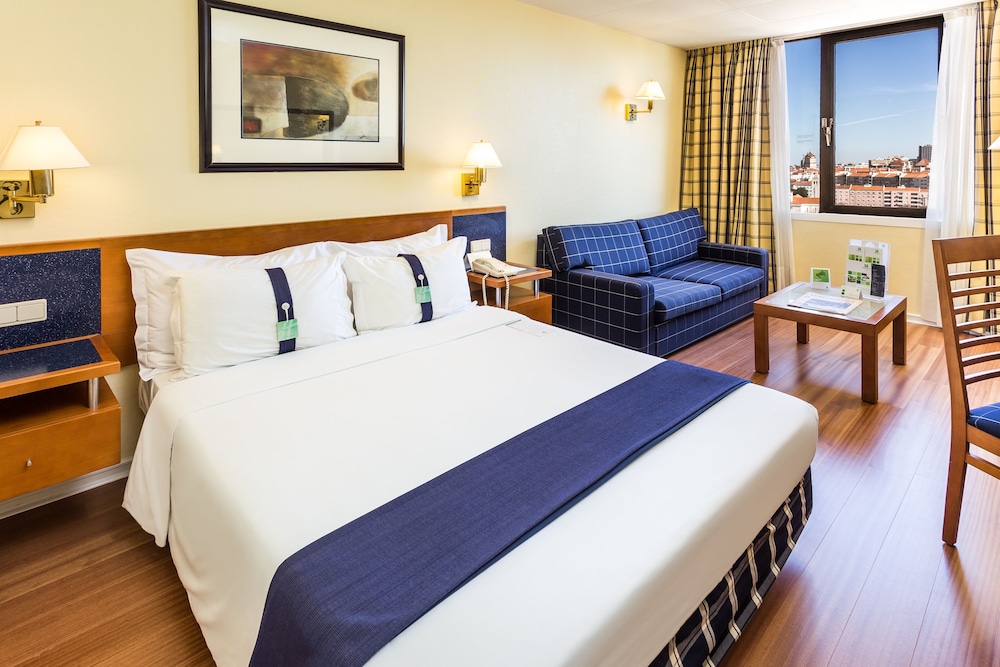 Holiday Inn Lisbon by IHG — Hotel rooms in Lisbon, Lisboa
