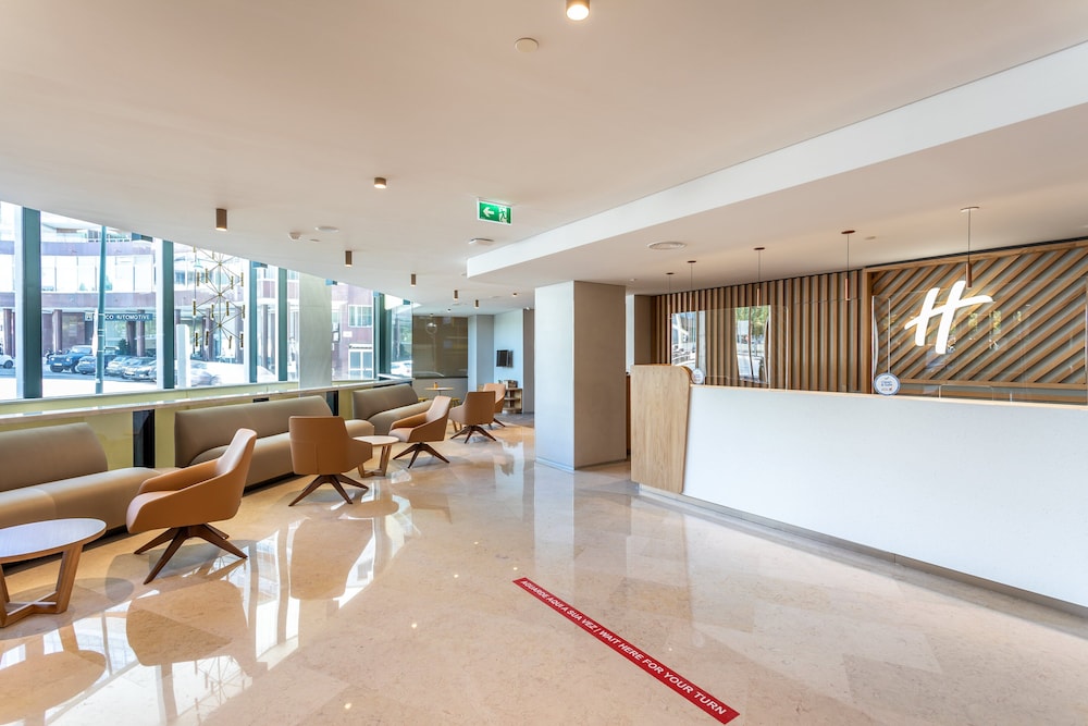 Holiday Inn Lisbon by IHG — Hotel building in Lisbon, Lisboa