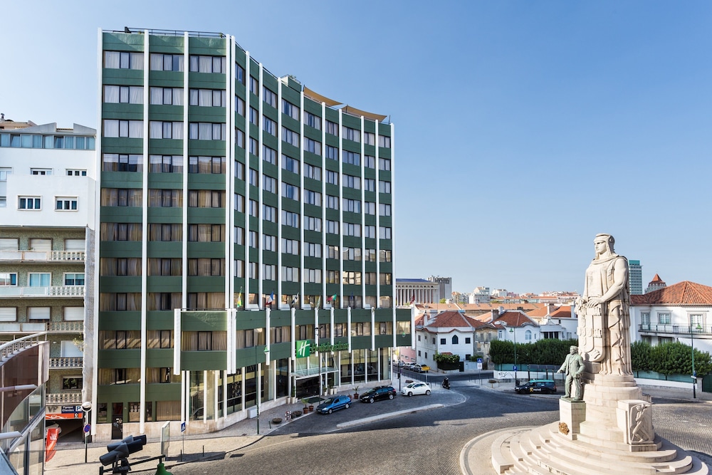 Holiday Inn Lisbon by IHG — Hotel building in Lisbon, Lisboa