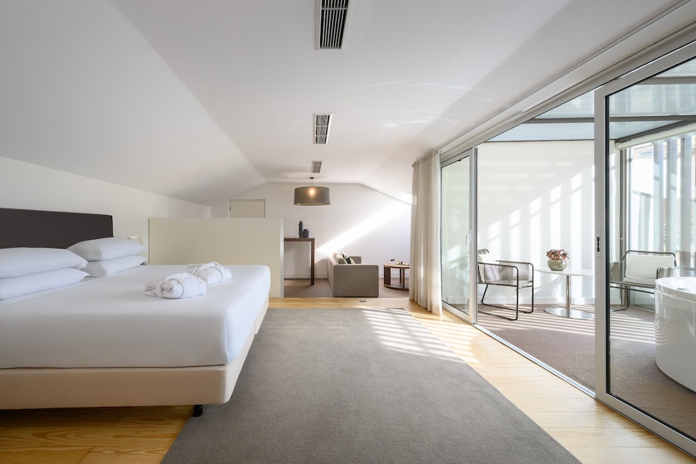 Inspira Liberdade Boutique Hotel — Hotel rooms in Lisbon, Lisboa