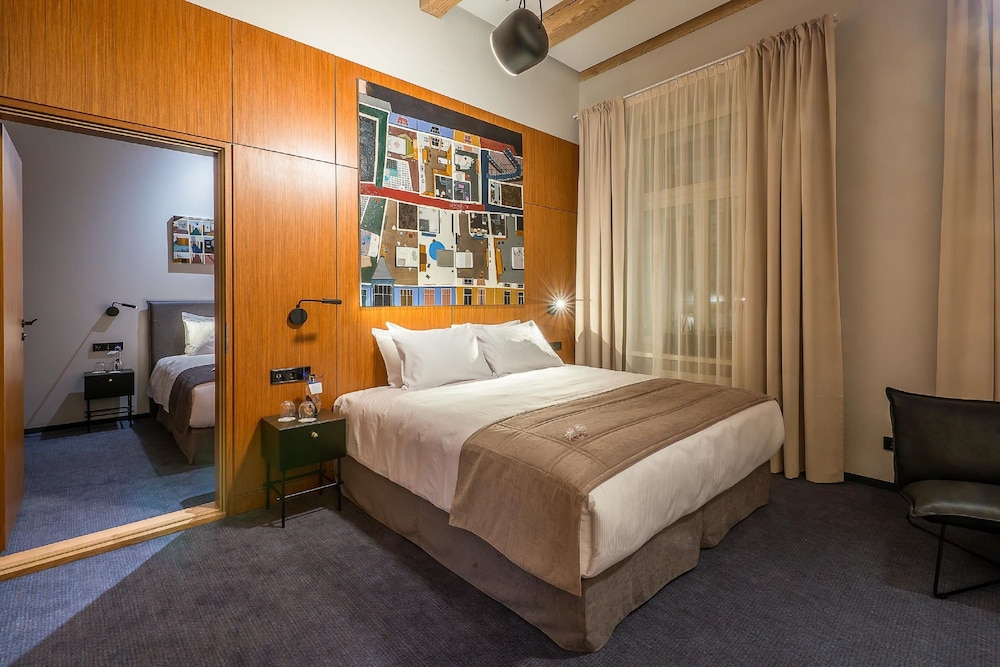 Artagonist Art Hotel - zdjęcie 2