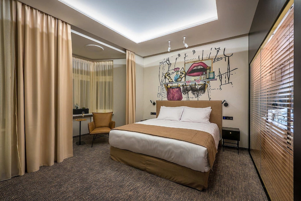 Artagonist Art Hotel - zdjęcie 3