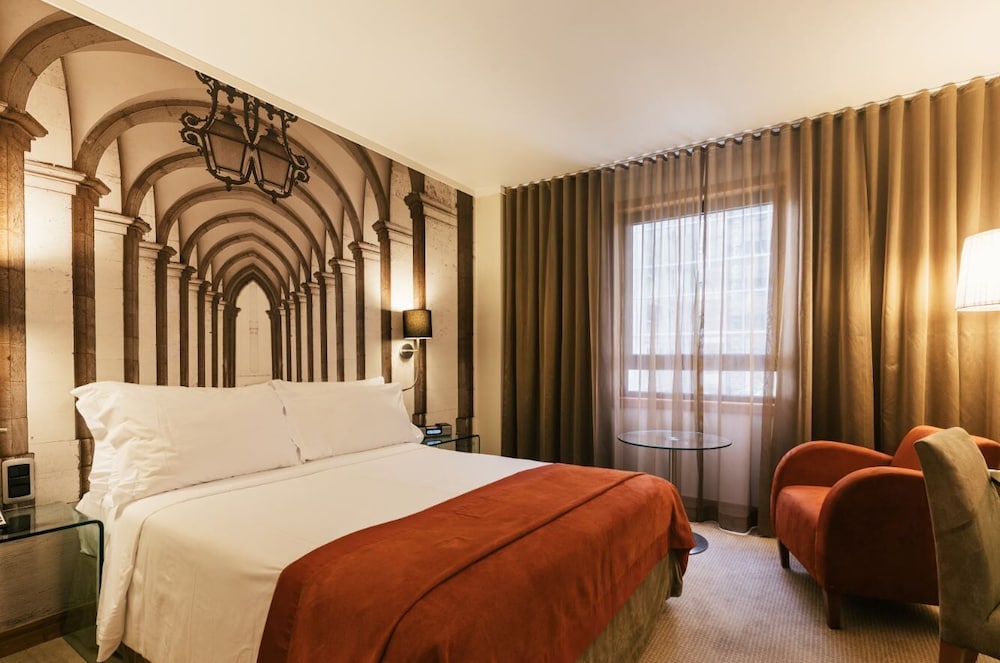 Marques De Pombal Hotel — Hotel rooms in Lisbon, Lisboa