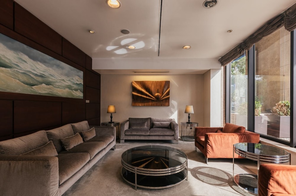 Marques De Pombal Hotel — Hotel rooms in Lisbon, Lisboa