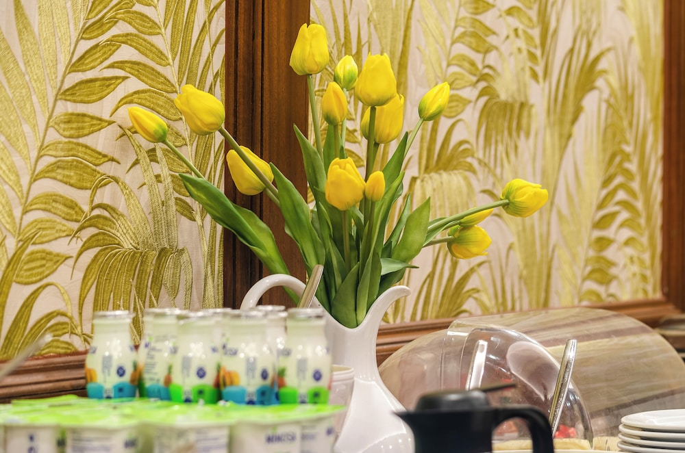 Hotel Metropole — Restaurant & bars in Lisbon, Lisboa