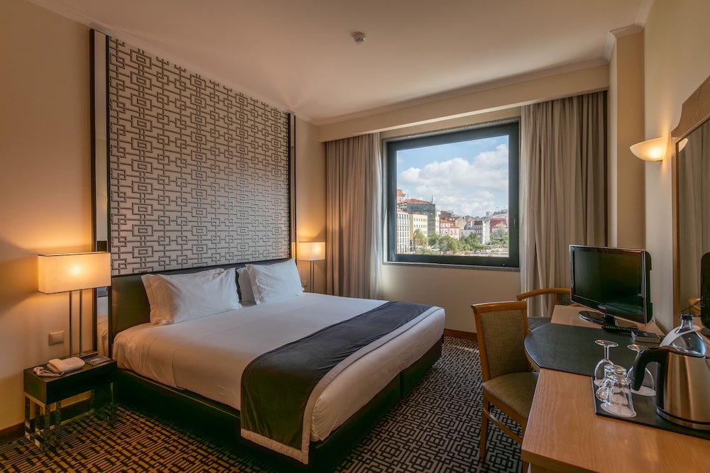 Hotel Mundial — Hotel rooms in Lisbon, Lisboa