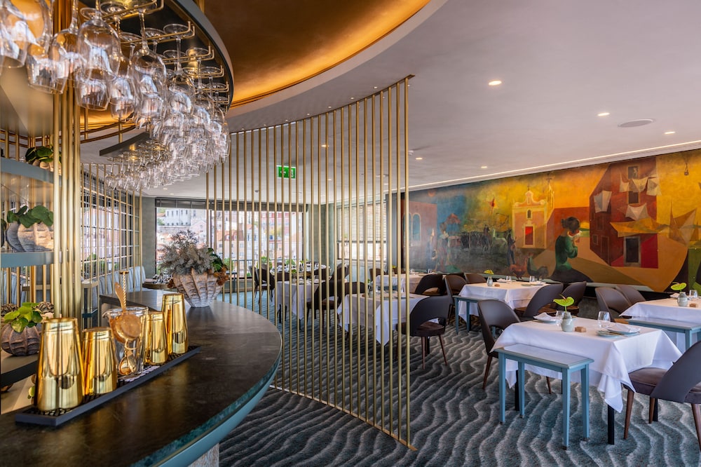 Hotel Mundial — Restaurant & bars in Lisbon, Lisboa