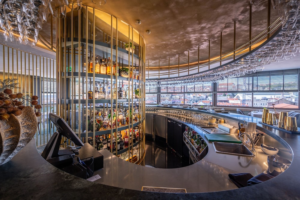 Hotel Mundial — Restaurant & bars in Lisbon, Lisboa