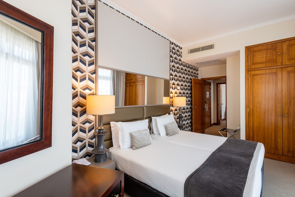 Hotel Mundial — Hotel rooms in Lisbon, Lisboa