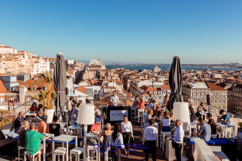 Hotel Mundial — Restaurant & bars in Lisbon, Lisboa