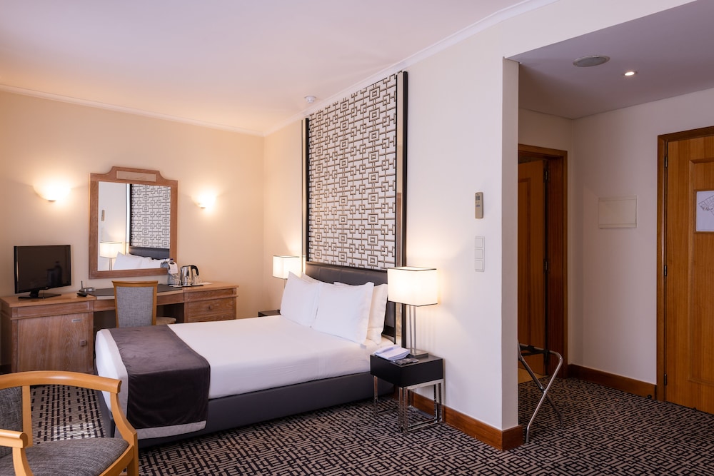 Hotel Mundial — Hotel rooms in Lisbon, Lisboa