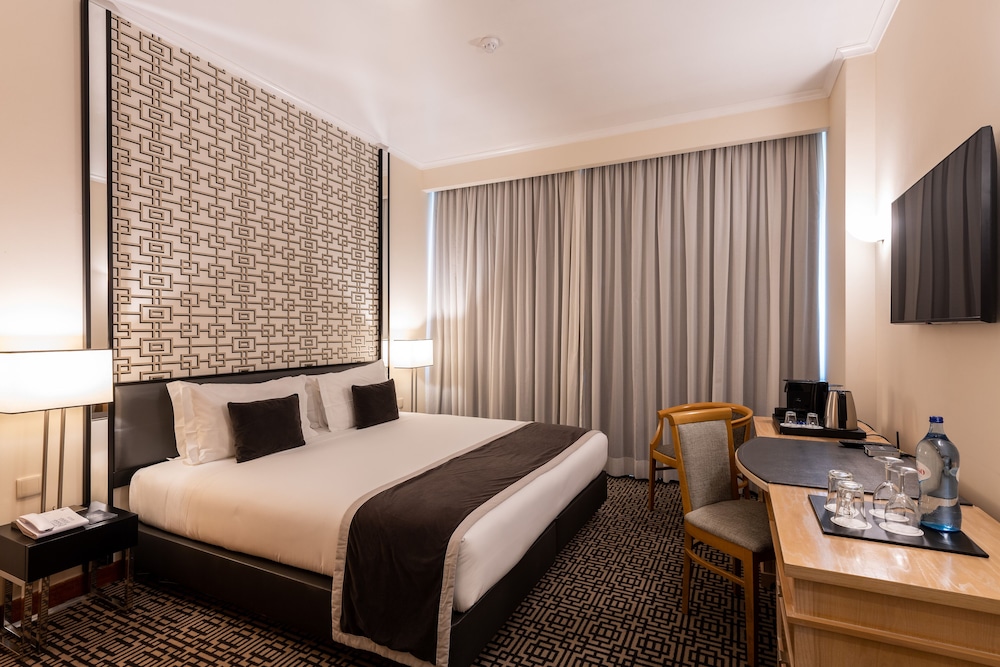 Hotel Mundial — Hotel rooms in Lisbon, Lisboa
