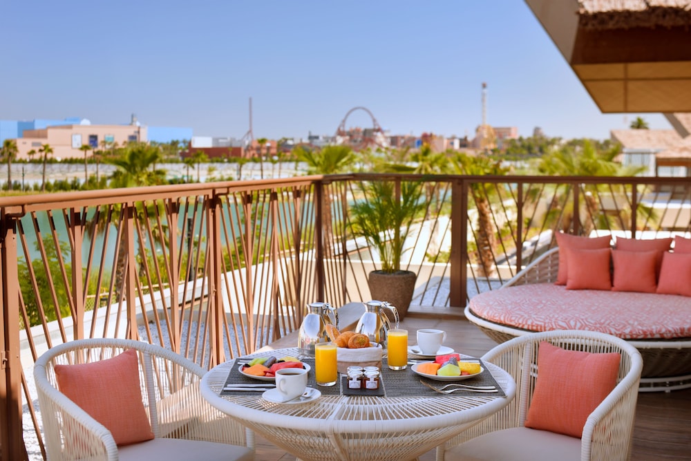 Lapita, Dubai Parks and Resorts, Autograph Collection — Attractions in the area in Dubai