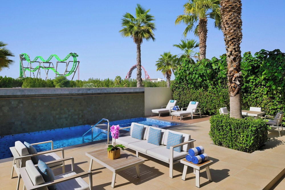 Lapita, Dubai Parks and Resorts, Autograph Collection — Attractions in the area in Dubai