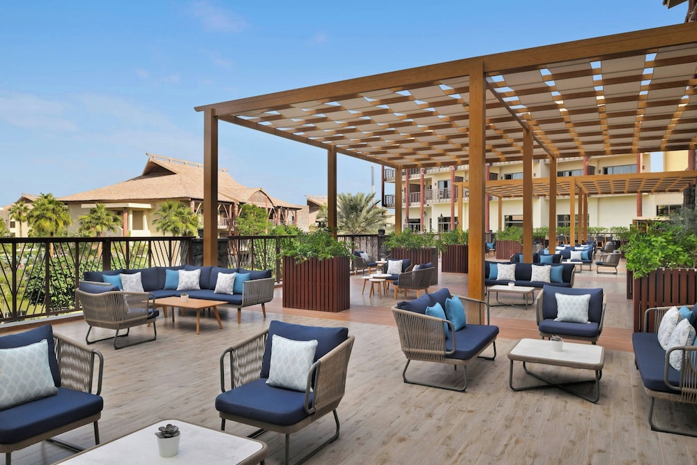 Lapita, Dubai Parks and Resorts, Autograph Collection — Restaurant & bars in Dubai