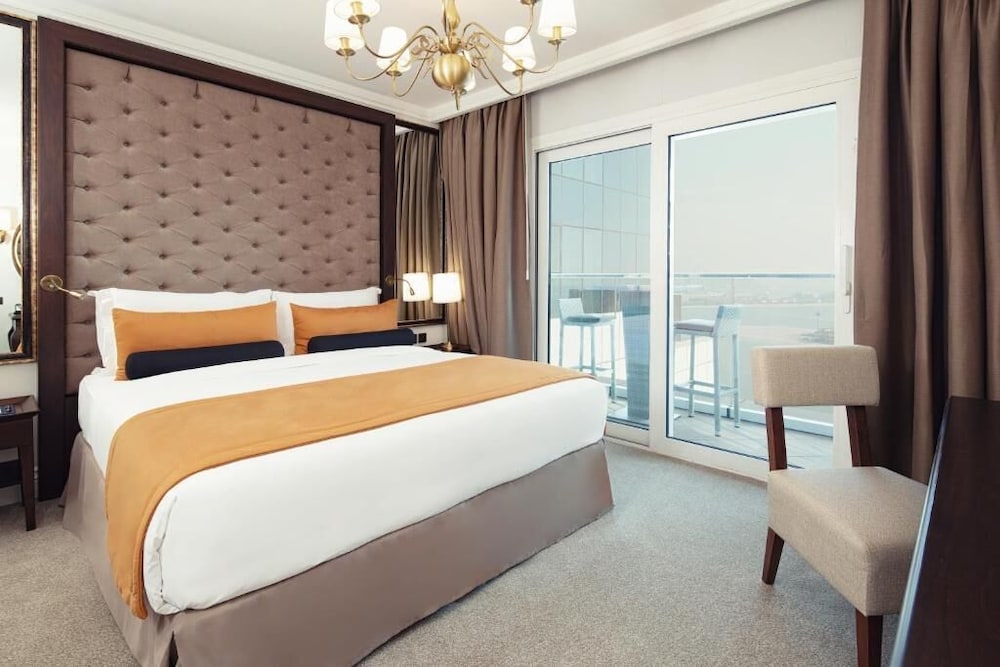 Dukes The Palm Dubai Hotel — Hotel rooms in Dubai