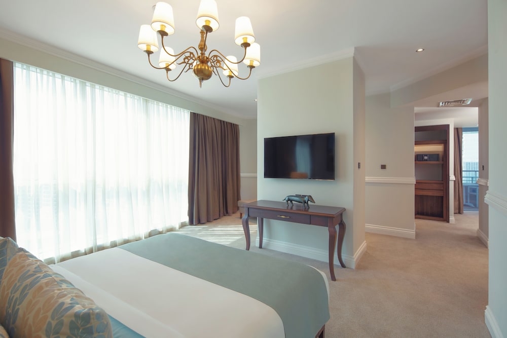 Dukes The Palm Dubai Hotel — Hotel rooms in Dubai