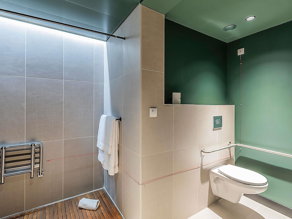 Novotel Lisboa — Hotel rooms in Lisbon, Lisboa