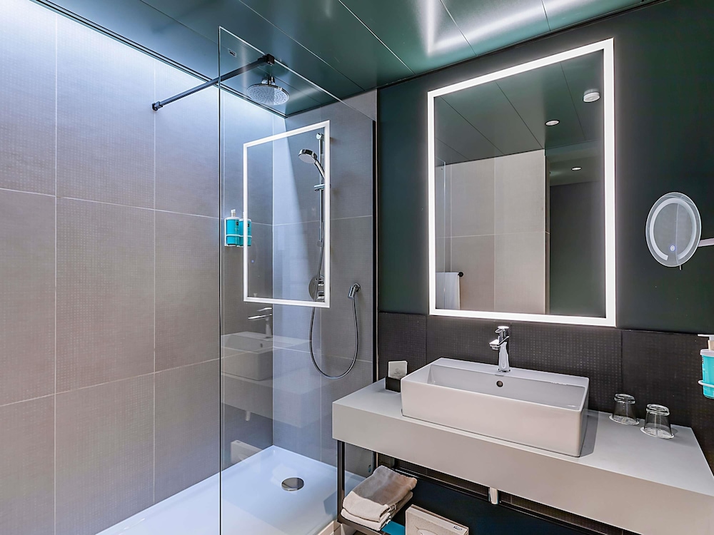 Novotel Lisboa — Hotel rooms in Lisbon, Lisboa