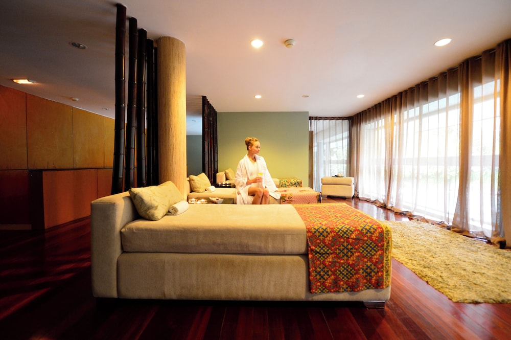 Pestana Palace Lisboa Hotel & National Monument - The Leading Hotels of the World — Hotel rooms in Lisbon, Lisboa