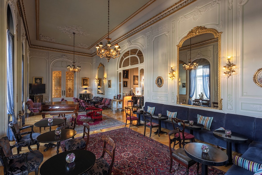 Pestana Palace Lisboa Hotel & National Monument - The Leading Hotels of the World — Restaurant & bars in Lisbon, Lisboa