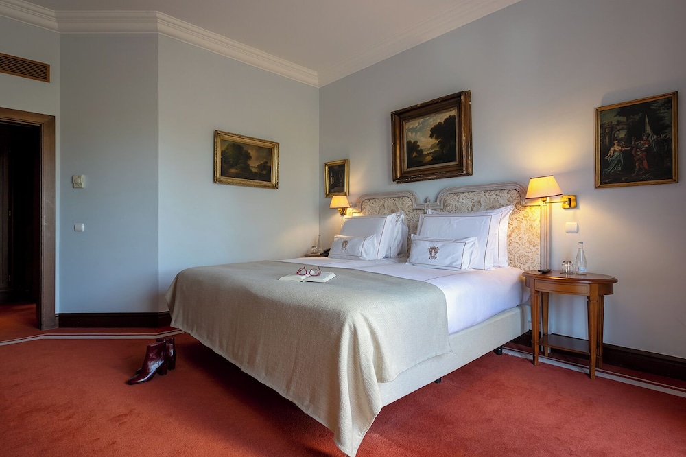 Pestana Palace Lisboa Hotel & National Monument - The Leading Hotels of the World — Hotel rooms in Lisbon, Lisboa