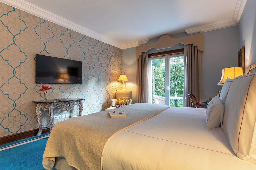 Pestana Palace Lisboa Hotel & National Monument - The Leading Hotels of the World — Hotel rooms in Lisbon, Lisboa