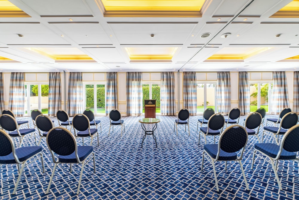 Pestana Palace Lisboa Hotel & National Monument - The Leading Hotels of the World — Hotel building in Lisbon, Lisboa