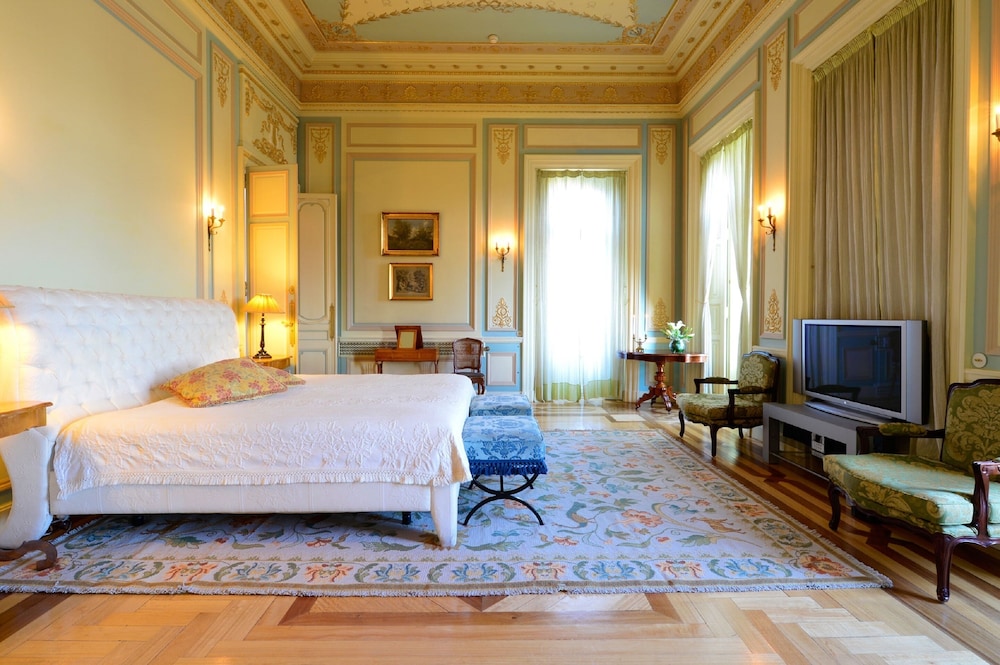 Pestana Palace Lisboa Hotel & National Monument - The Leading Hotels of the World — Hotel rooms in Lisbon, Lisboa
