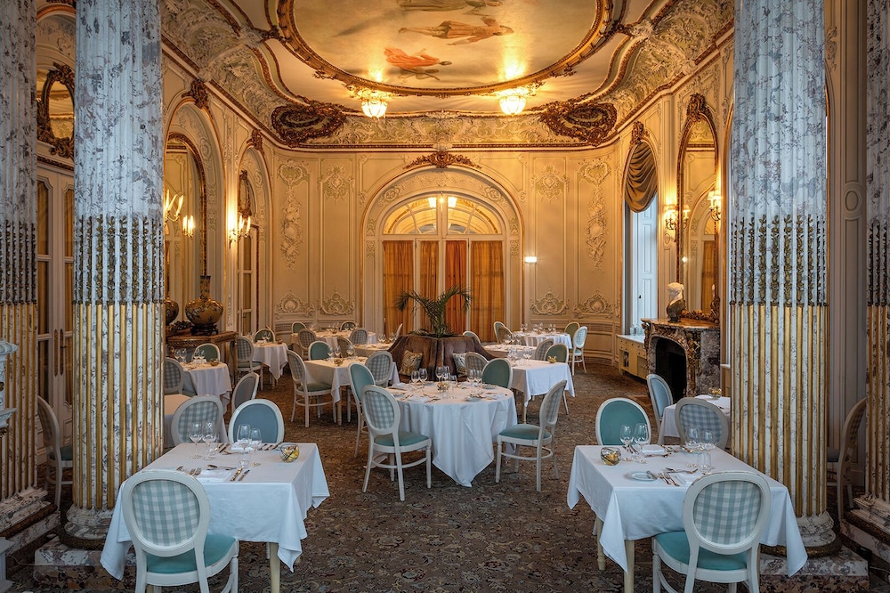 Pestana Palace Lisboa Hotel & National Monument - The Leading Hotels of the World — Restaurant & bars in Lisbon, Lisboa
