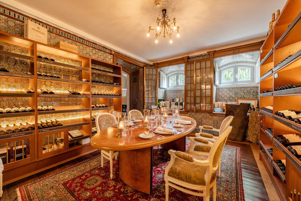 Pestana Palace Lisboa Hotel & National Monument - The Leading Hotels of the World — Restaurant & bars in Lisbon, Lisboa