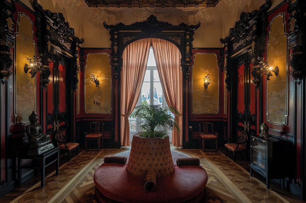 Pestana Palace Lisboa Hotel & National Monument - The Leading Hotels of the World — Hotel building in Lisbon, Lisboa