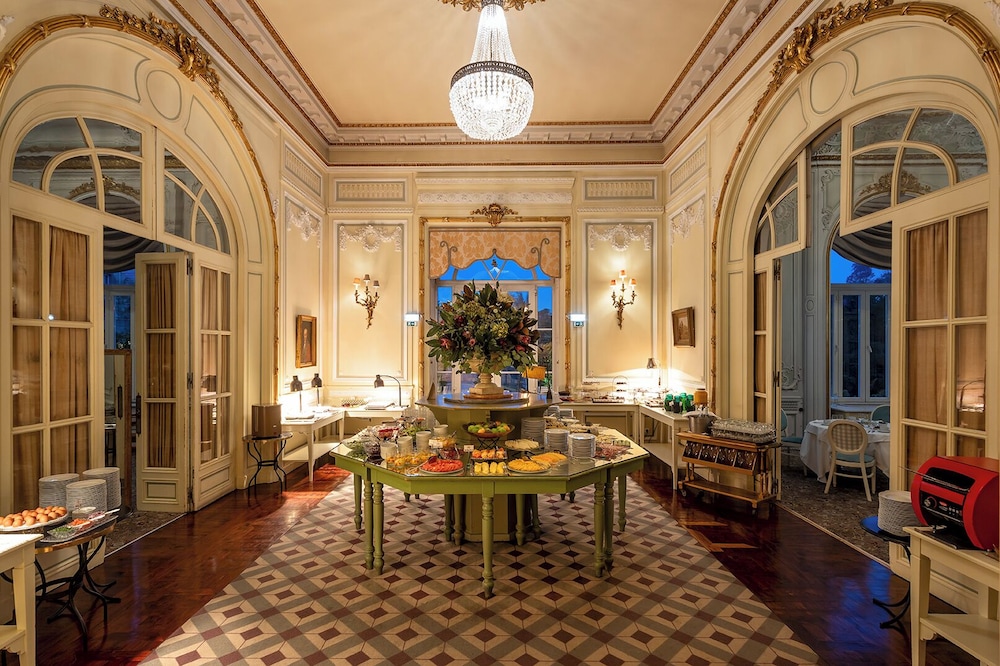 Pestana Palace Lisboa Hotel & National Monument - The Leading Hotels of the World — Restaurant & bars in Lisbon, Lisboa