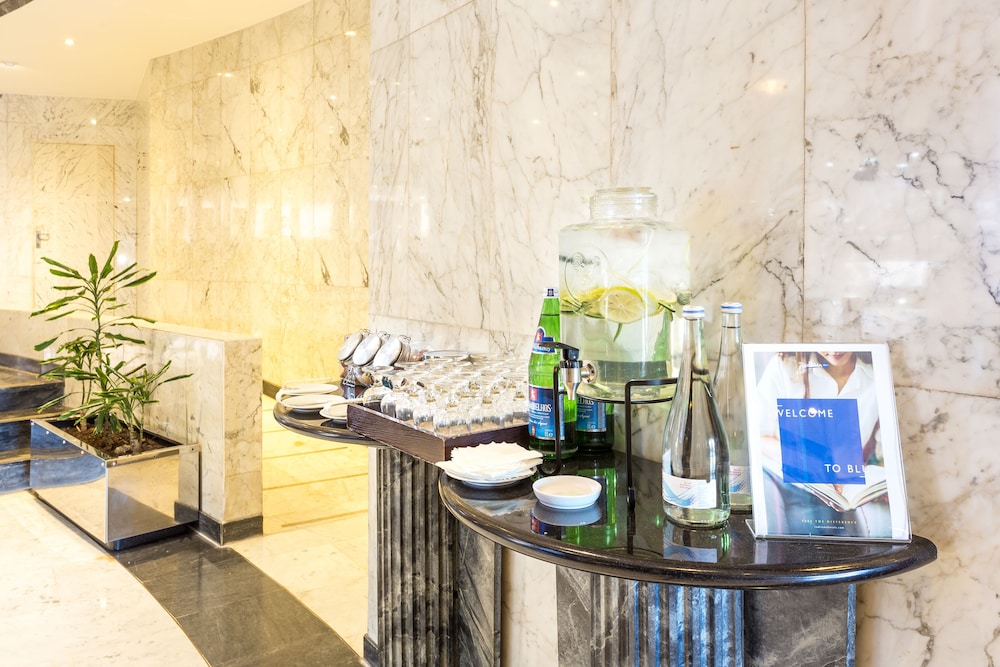 Radisson Blu Hotel — Restaurant & bars in Lisbon, Lisboa