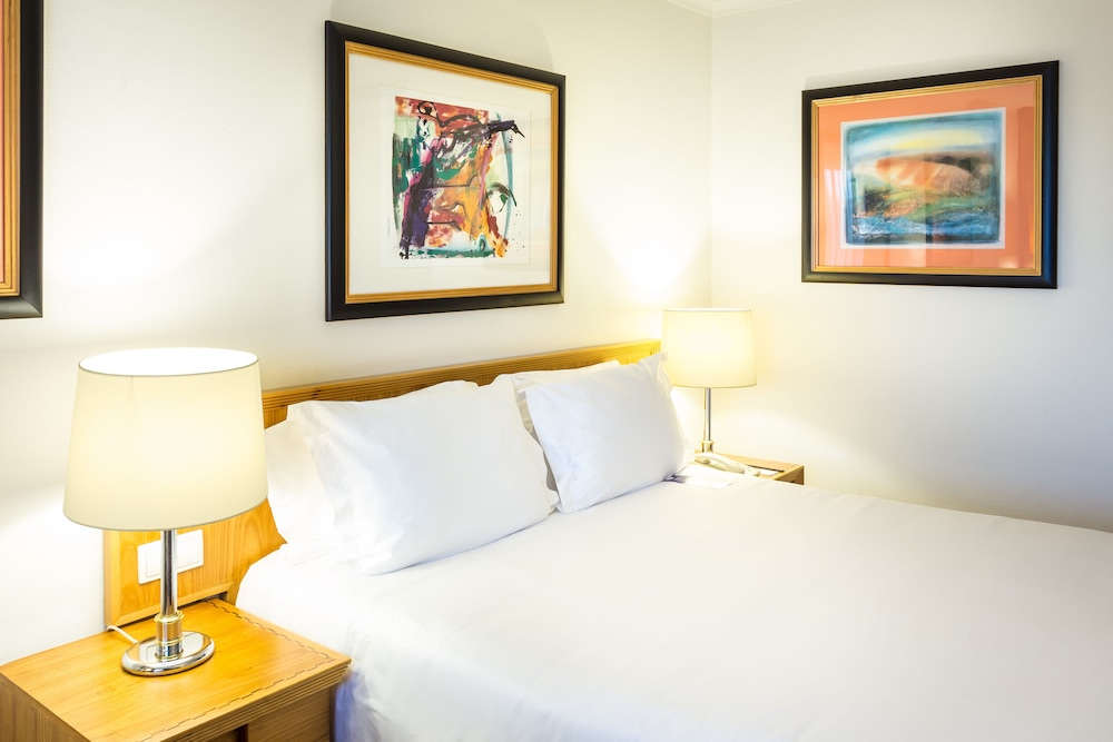 Radisson Blu Hotel — Hotel rooms in Lisbon, Lisboa