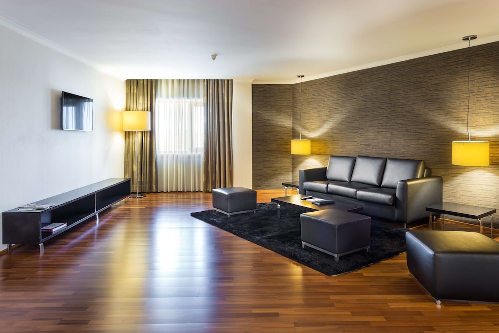 Radisson Blu Hotel — Hotel rooms in Lisbon, Lisboa