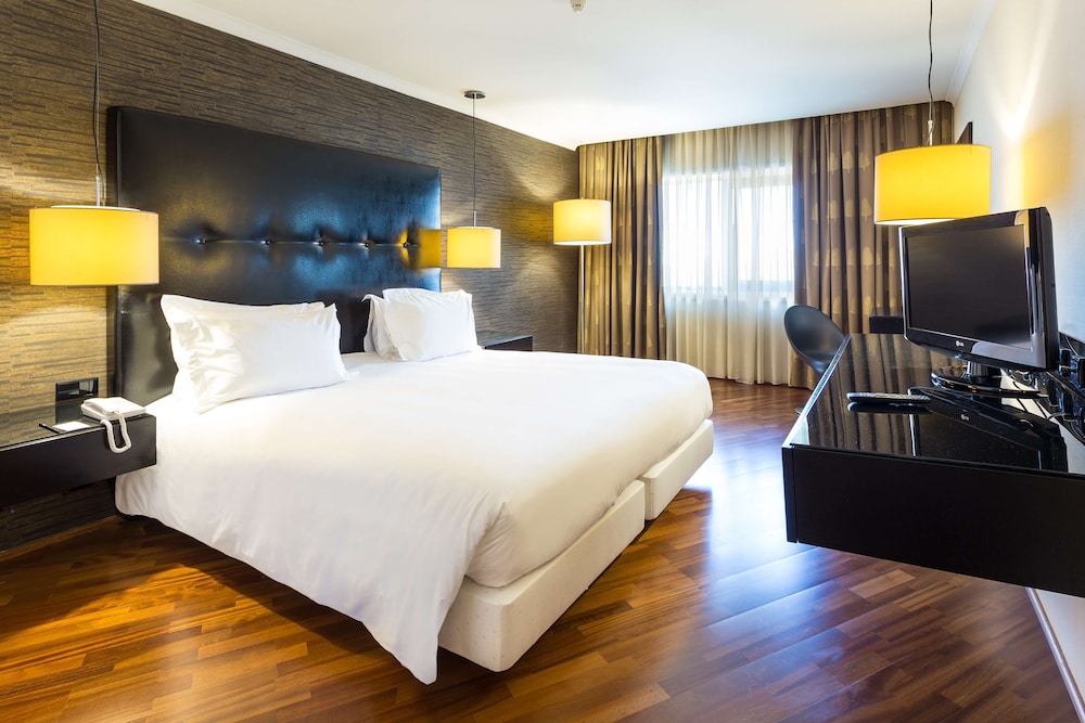Radisson Blu Hotel — Hotel rooms in Lisbon, Lisboa