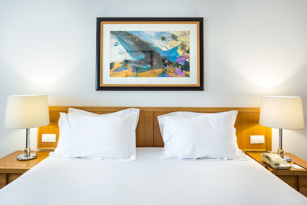 Radisson Blu Hotel — Hotel rooms in Lisbon, Lisboa