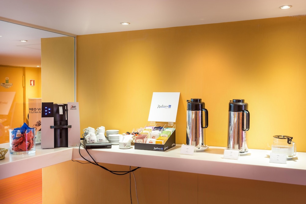 Radisson Blu Hotel — Restaurant & bars in Lisbon, Lisboa