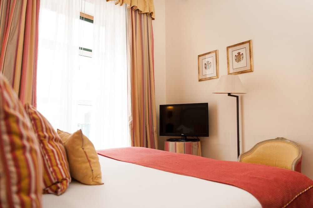Hotel Real Palacio — Hotel rooms in Lisbon, Lisboa